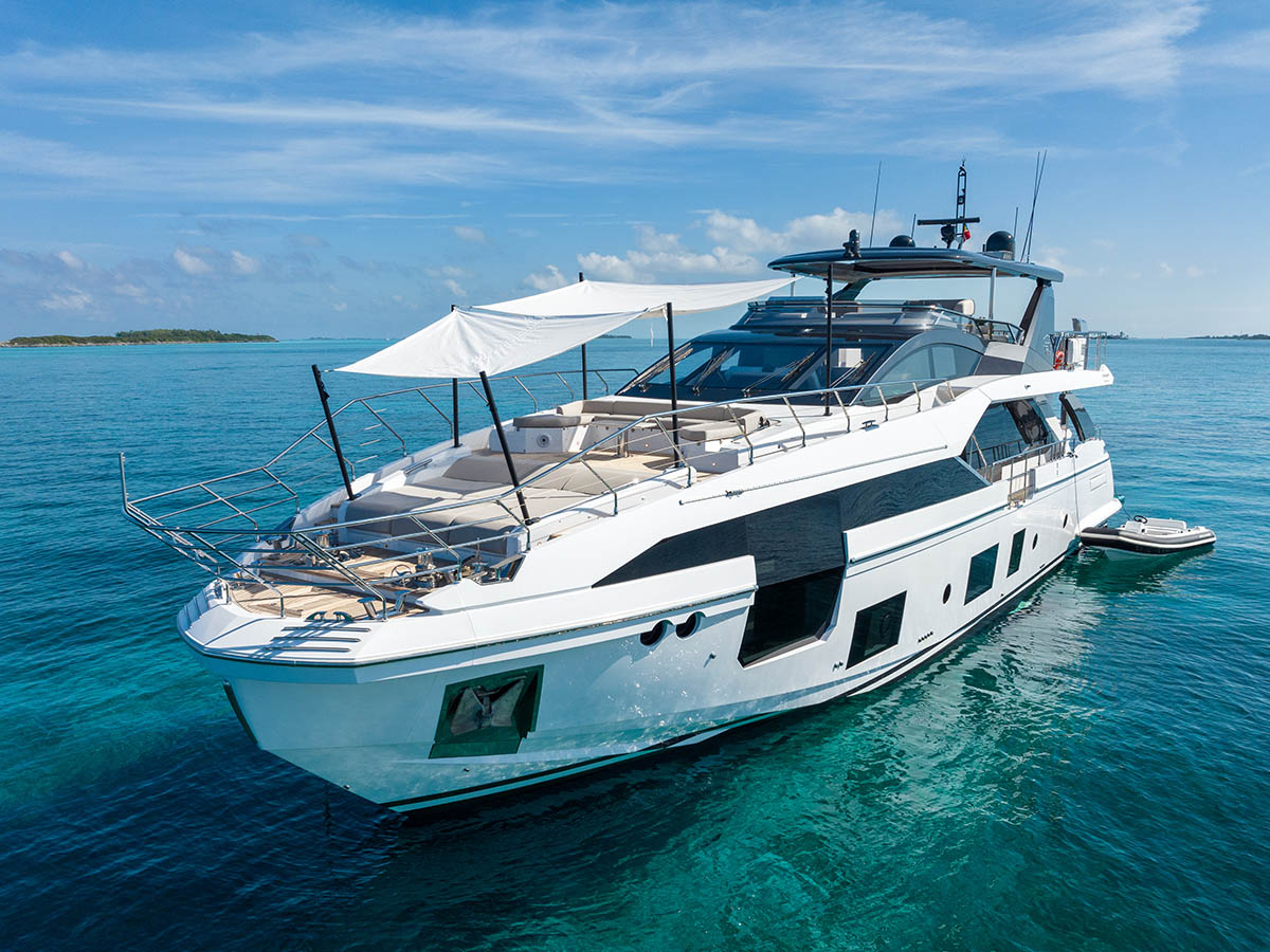 Azimut 88ft "Compass" - Boat Rental Miami